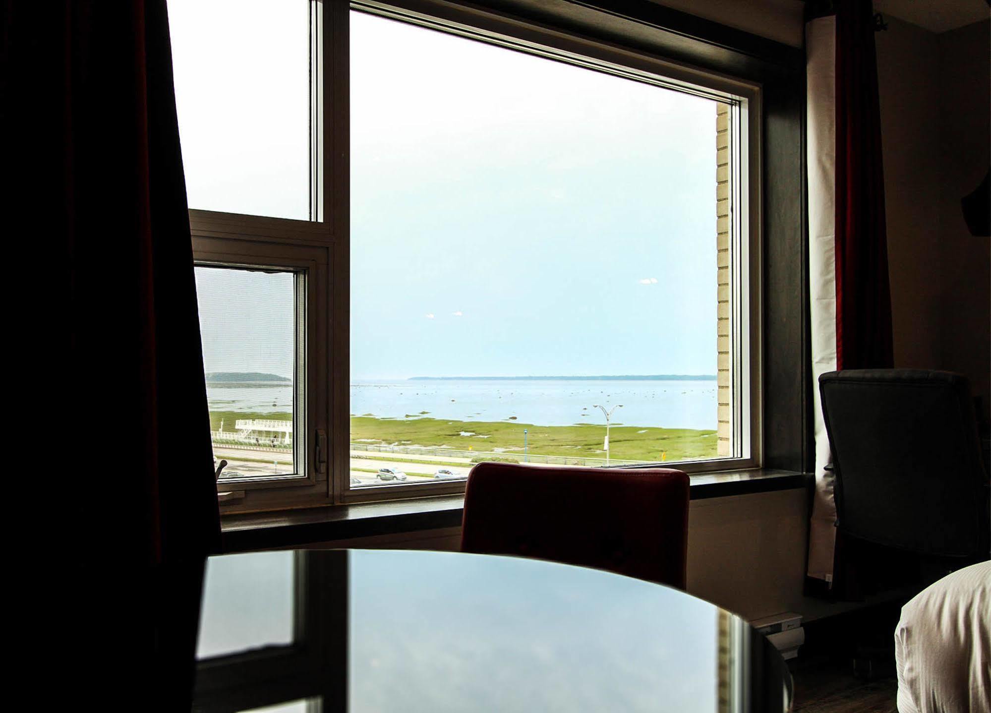 Hotel Saint-Germain Rimouski Esterno foto
